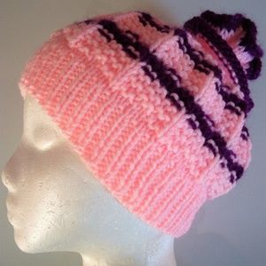 Hand Knitted Hat/Scarf, Girl's 7-9